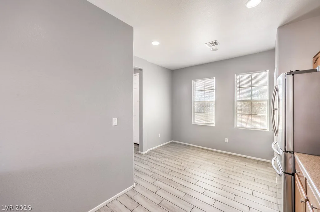 10456 Highlands River, Las Vegas, NV 89141