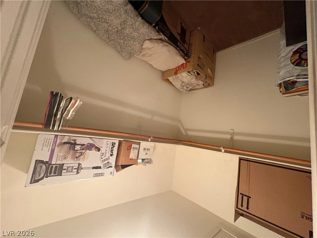 9595 Ruperts, Las Vegas, NV 89123