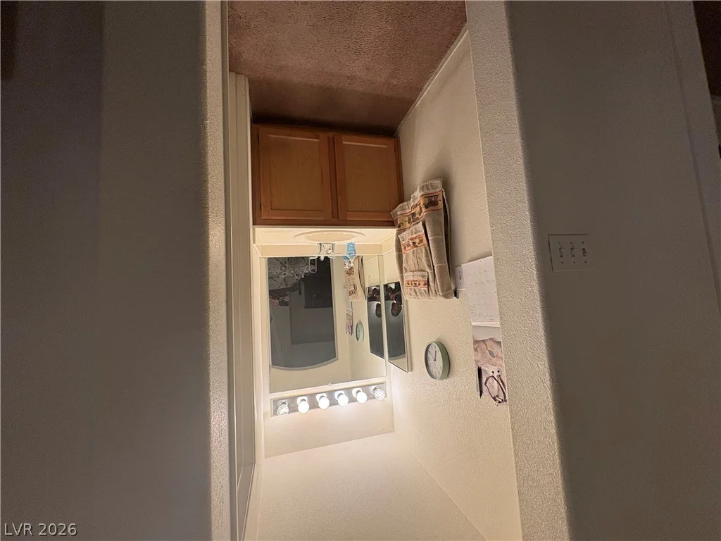 9595 Ruperts, Las Vegas, NV 89123