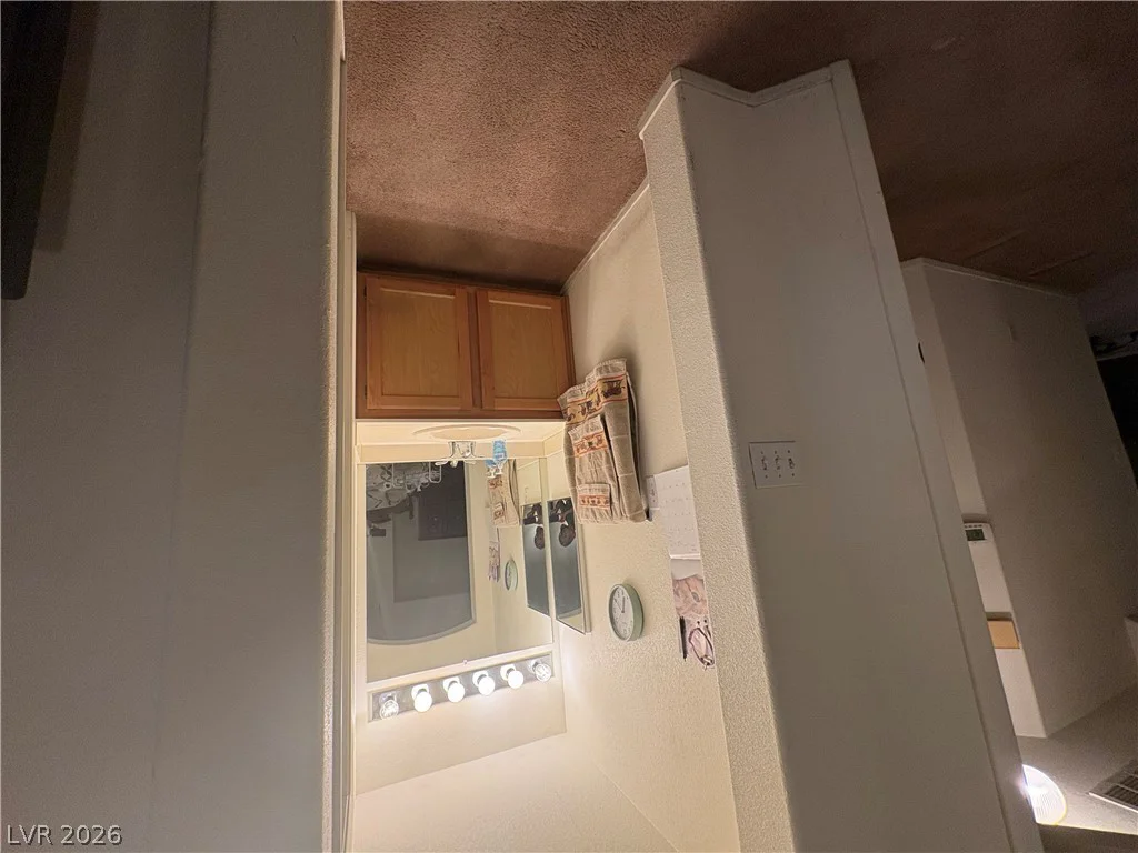 9595 Ruperts, Las Vegas, NV 89123