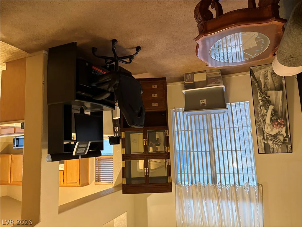 9595 Ruperts, Las Vegas, NV 89123