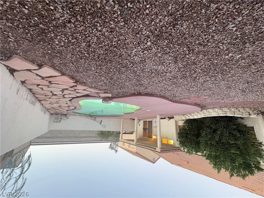 9595 Ruperts, Las Vegas, NV 89123