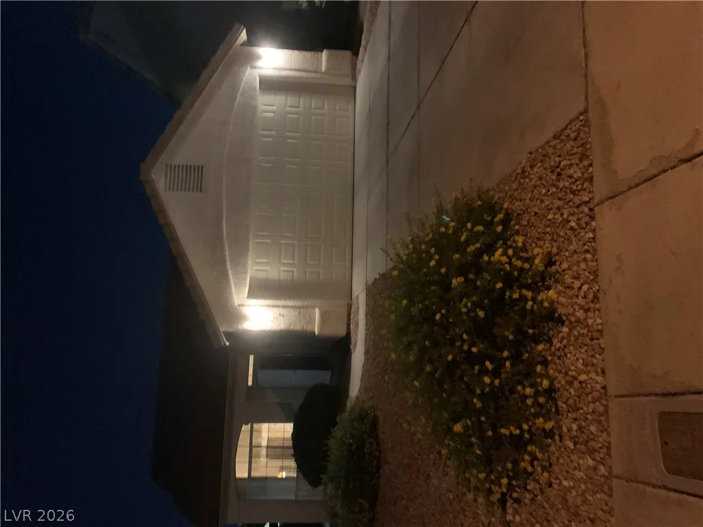 9595 Ruperts, Las Vegas, NV 89123