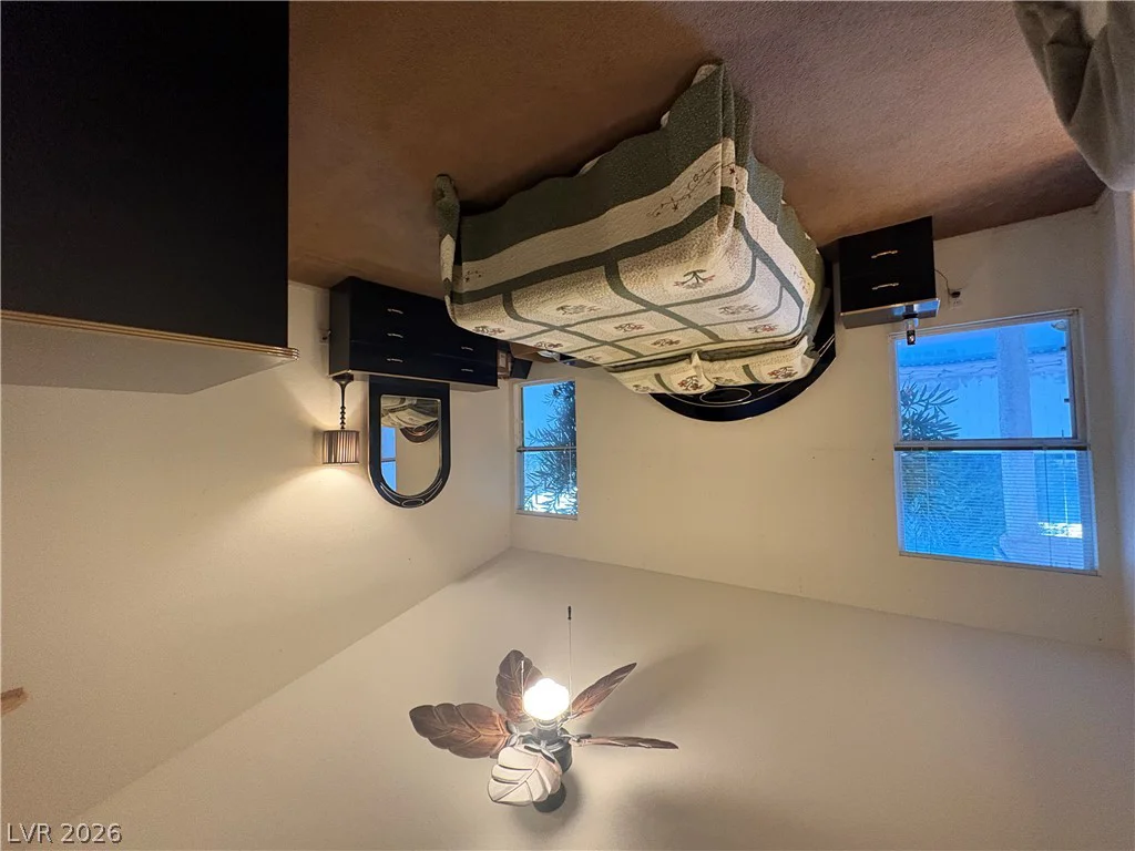 9595 Ruperts, Las Vegas, NV 89123