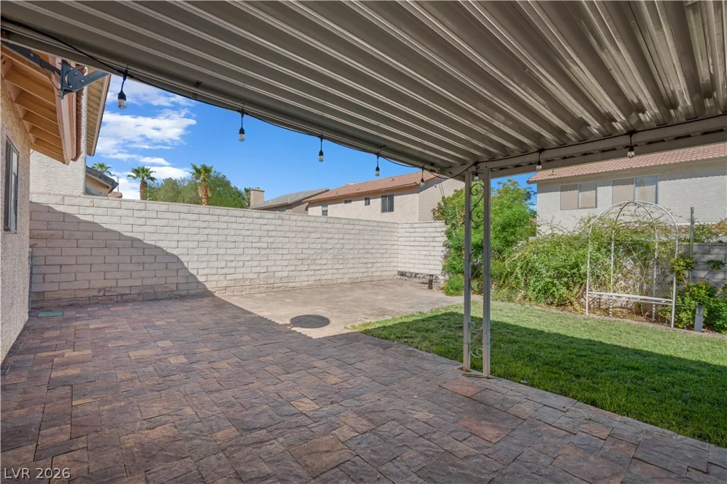 6576 Goldencreek, Las Vegas, NV 89108