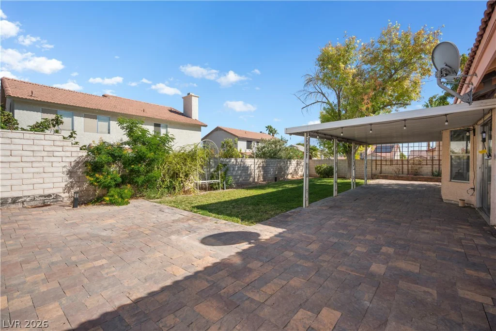 6576 Goldencreek, Las Vegas, NV 89108
