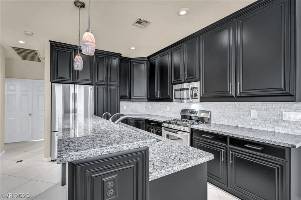 7890 Teal Harbor, Las Vegas, NV 89117