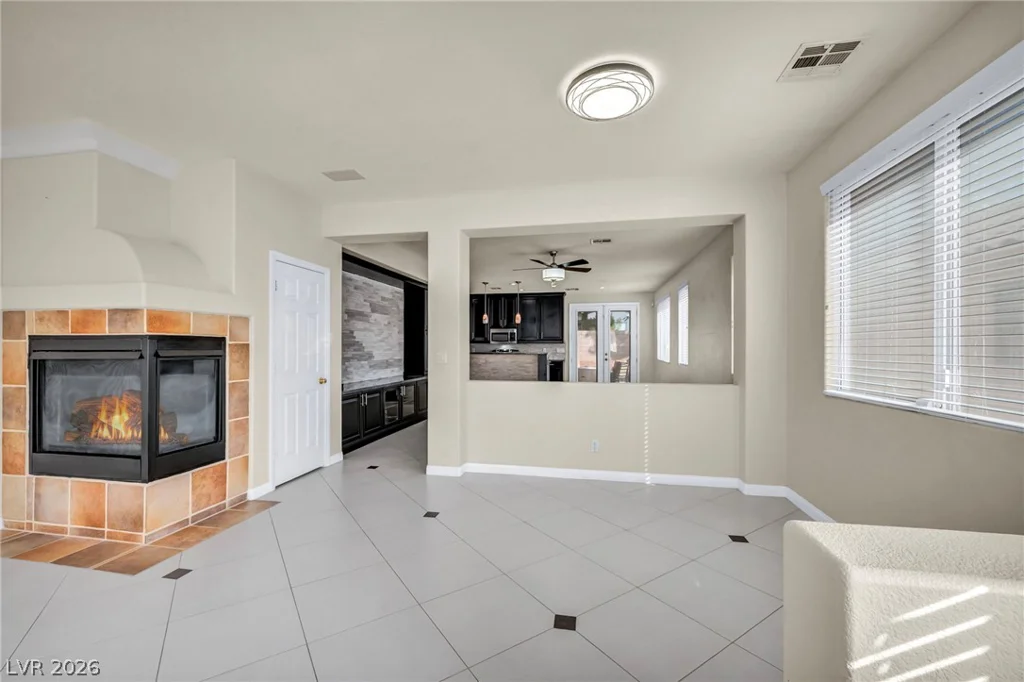 7890 Teal Harbor, Las Vegas, NV 89117