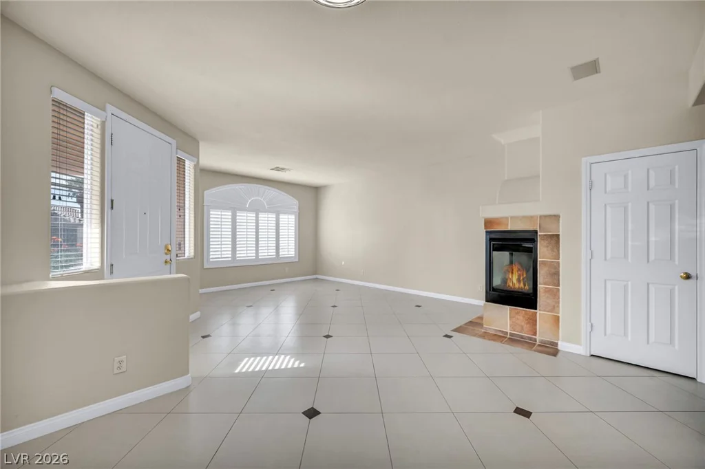 7890 Teal Harbor, Las Vegas, NV 89117