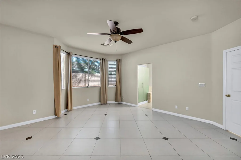 7890 Teal Harbor, Las Vegas, NV 89117