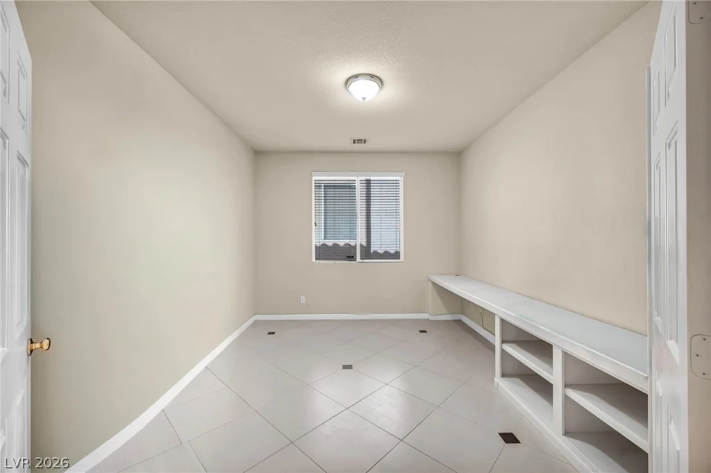 7890 Teal Harbor, Las Vegas, NV 89117