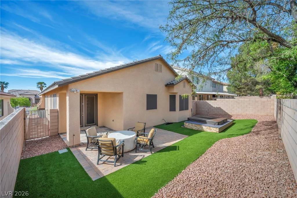 7890 Teal Harbor, Las Vegas, NV 89117