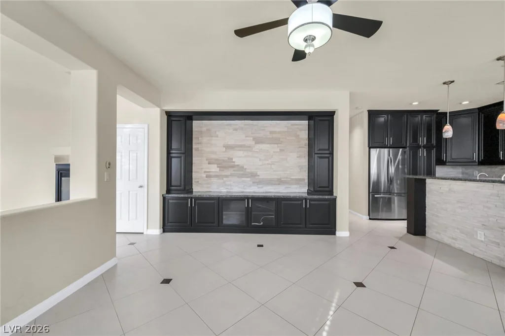 7890 Teal Harbor, Las Vegas, NV 89117