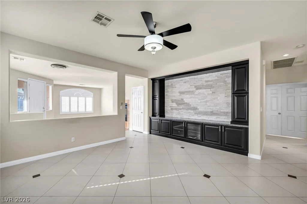 7890 Teal Harbor, Las Vegas, NV 89117