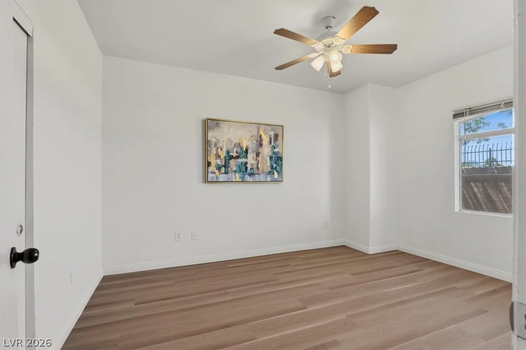 5415 Harmon, Las Vegas, NV 89103
