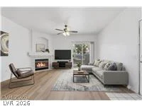 5415 Harmon, Las Vegas, NV 89103