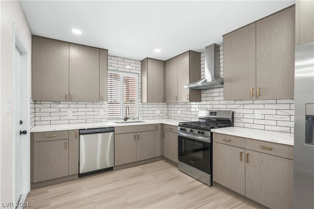 624 Donner, Las Vegas, NV 89107
