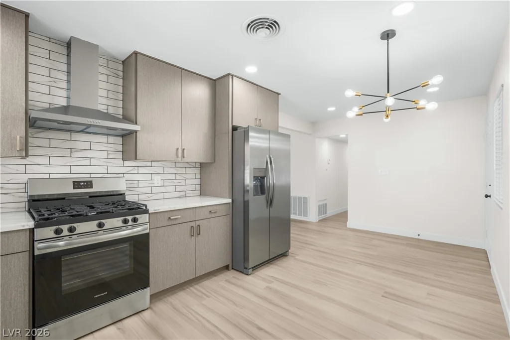 624 Donner, Las Vegas, NV 89107