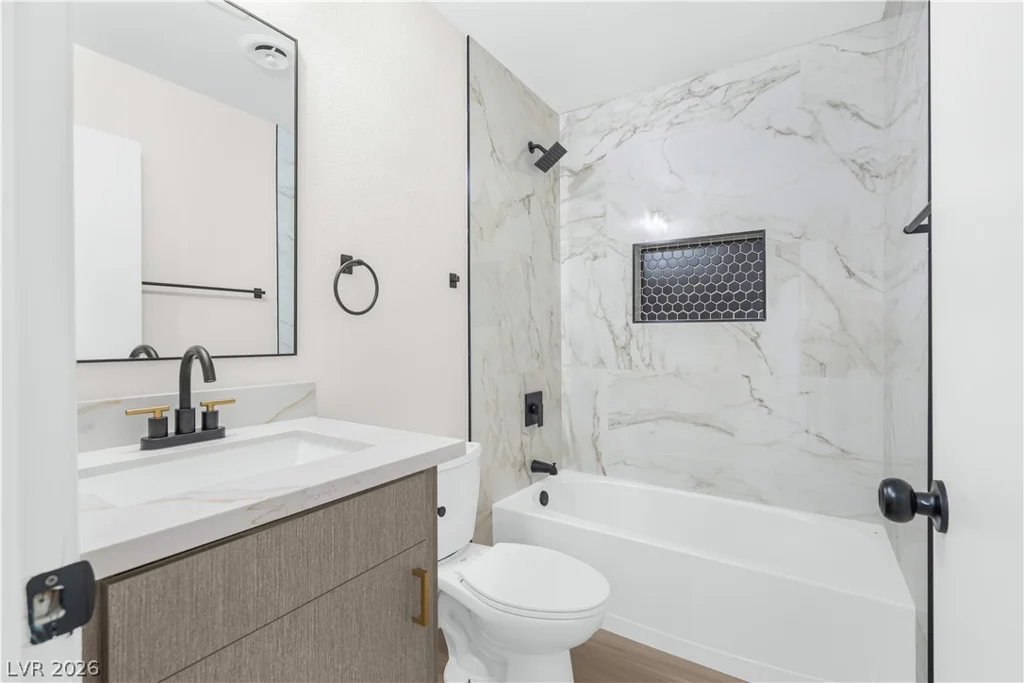624 Donner, Las Vegas, NV 89107