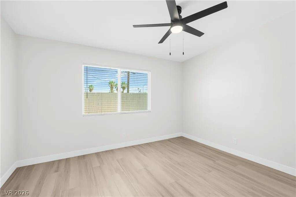 624 Donner, Las Vegas, NV 89107
