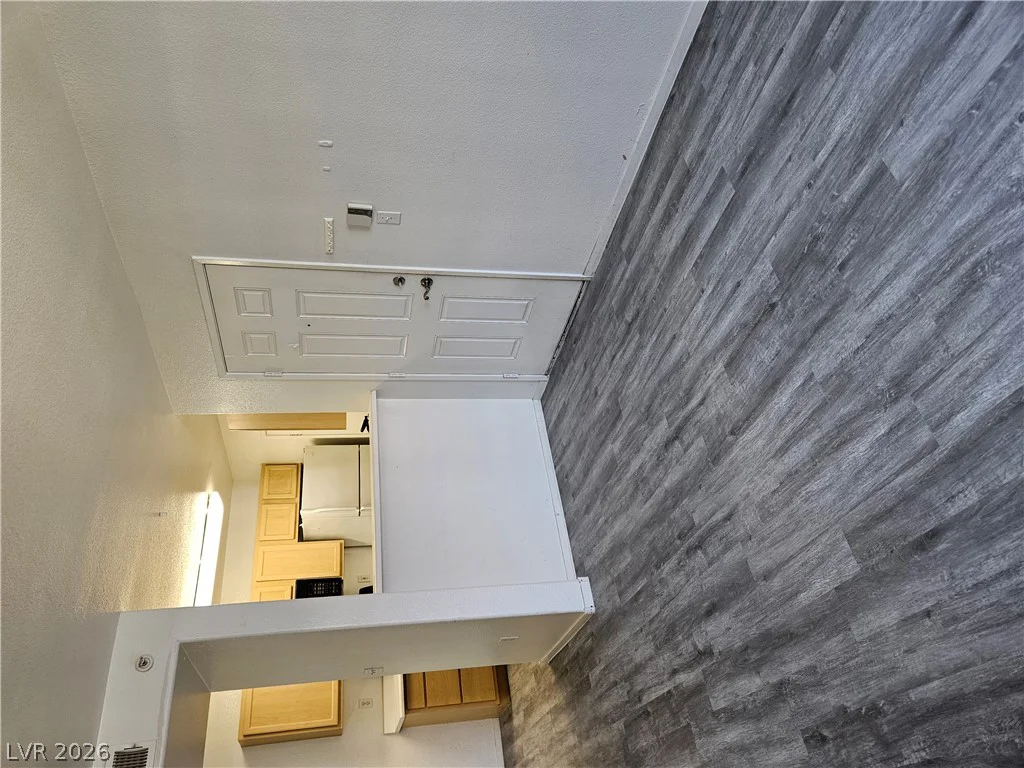 950 Seven Hills, Henderson, NV 89052