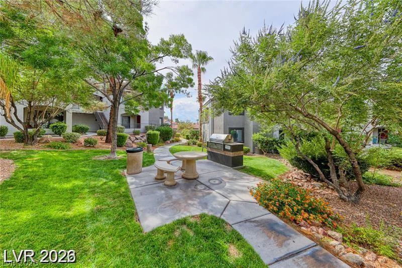 950 Seven Hills, Henderson, NV 89052