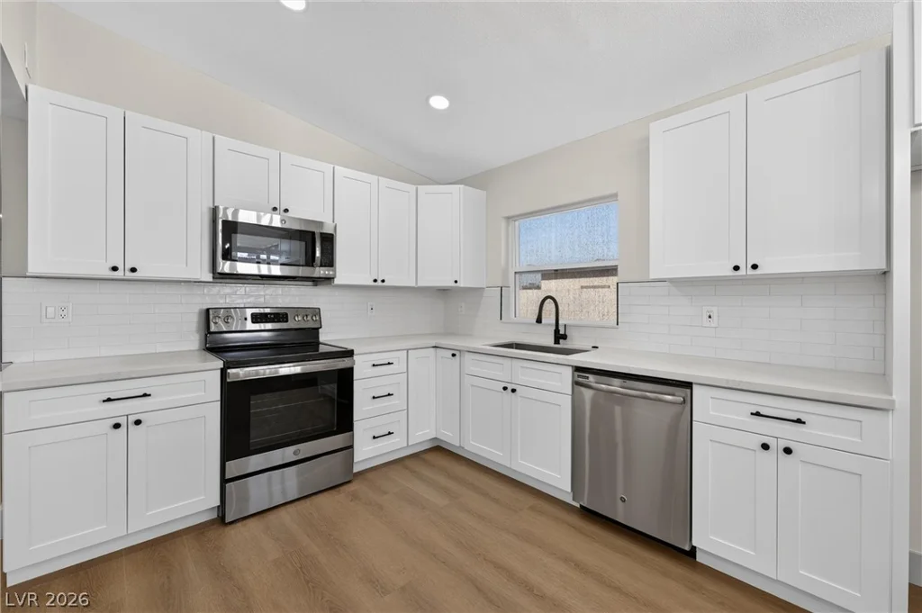 2806 Perliter, North Las Vegas, NV 89030