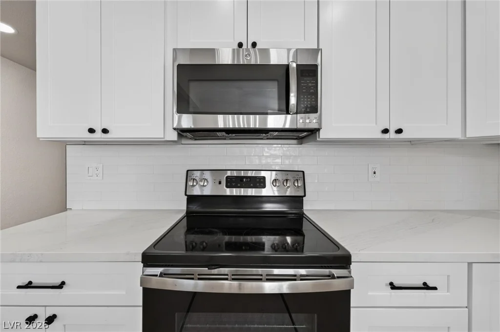2806 Perliter, North Las Vegas, NV 89030