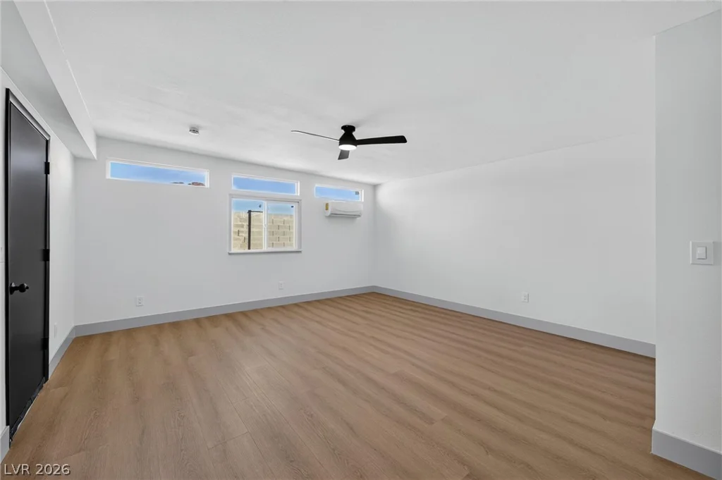 2806 Perliter, North Las Vegas, NV 89030