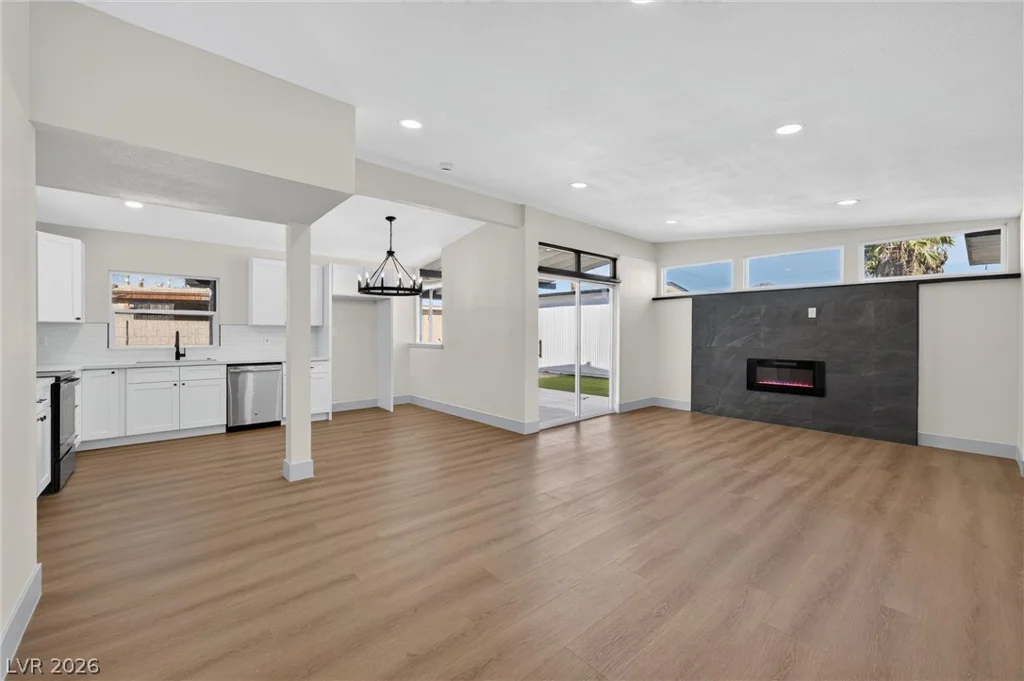 2806 Perliter, North Las Vegas, NV 89030