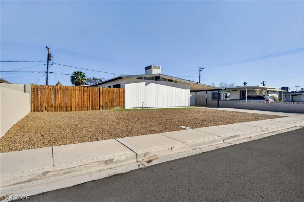 2806 Perliter, North Las Vegas, NV 89030