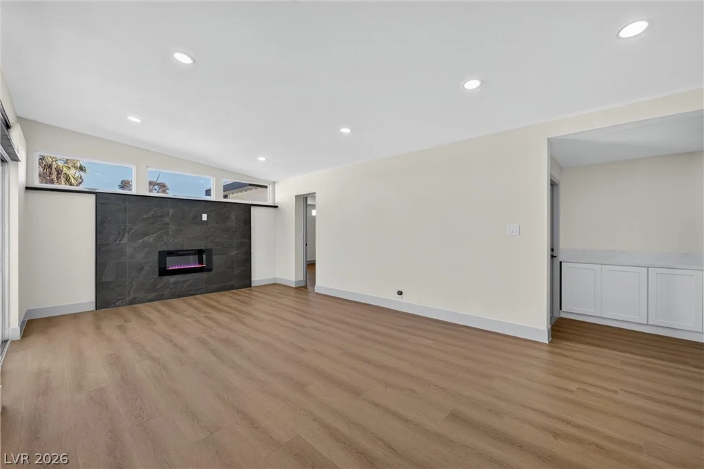 2806 Perliter, North Las Vegas, NV 89030