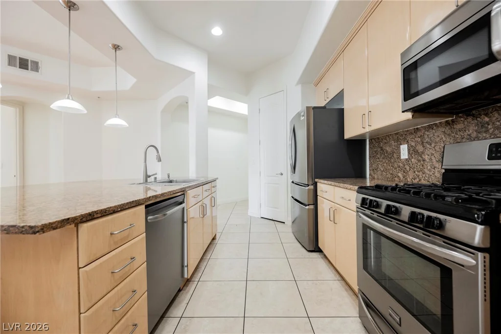 44 Serene, Las Vegas, NV 89123