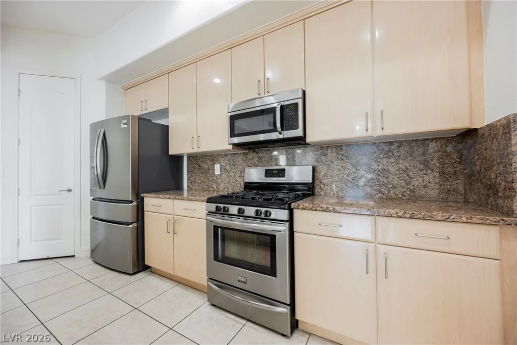 44 Serene, Las Vegas, NV 89123