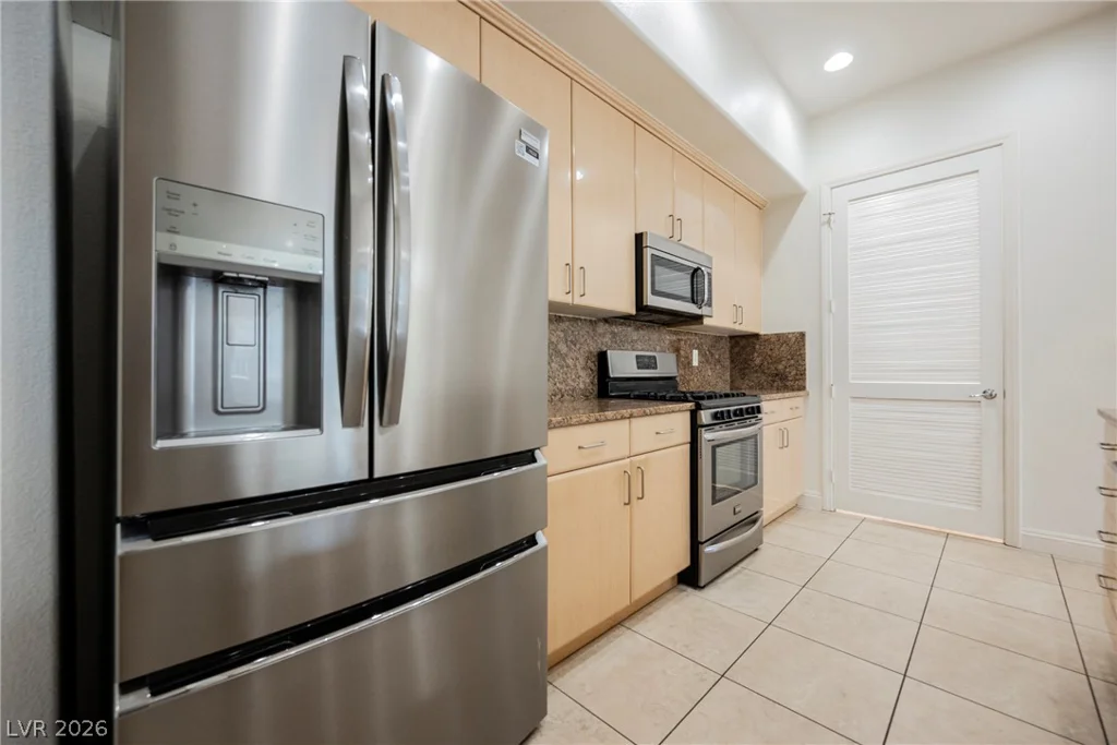 44 Serene, Las Vegas, NV 89123