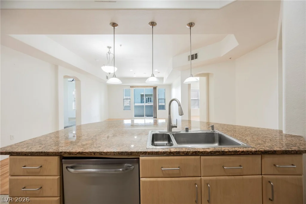 44 Serene, Las Vegas, NV 89123