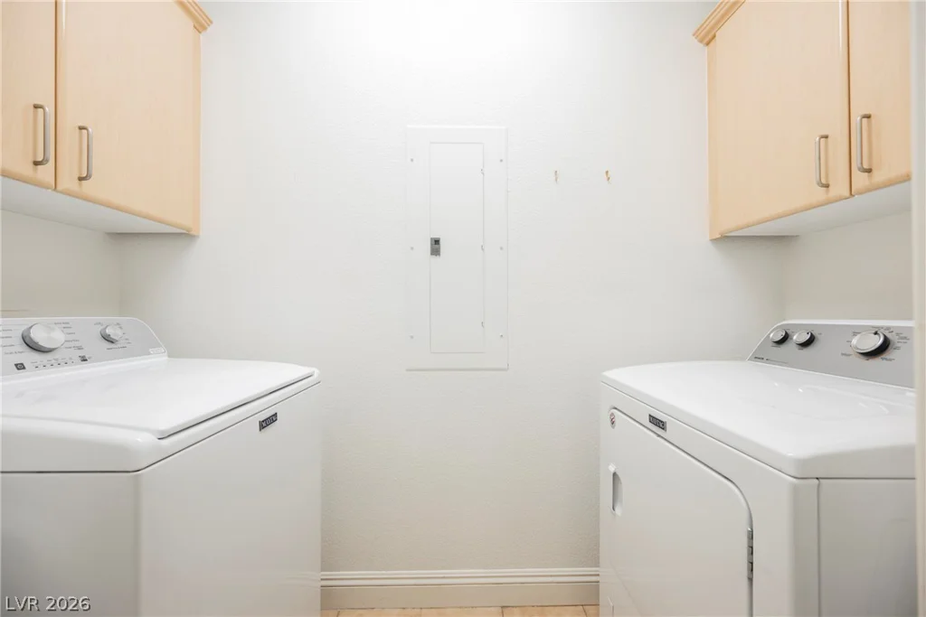 44 Serene, Las Vegas, NV 89123