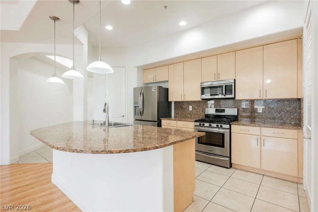 44 Serene, Las Vegas, NV 89123