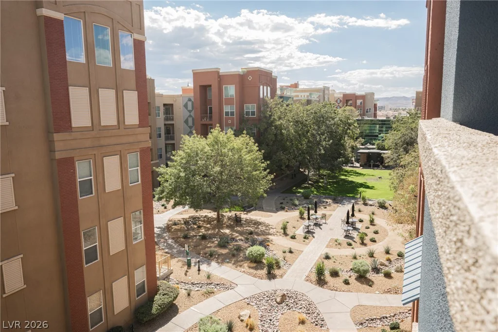 44 Serene, Las Vegas, NV 89123