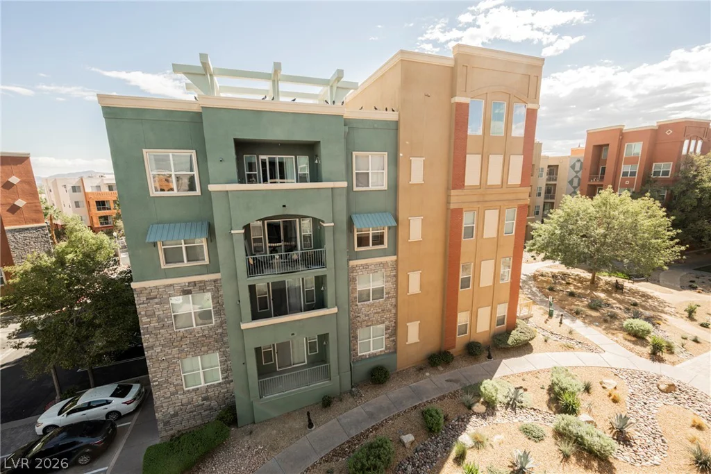 44 Serene, Las Vegas, NV 89123