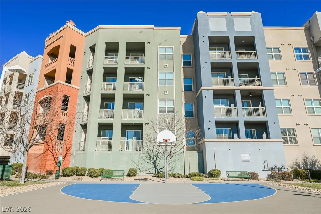 44 Serene, Las Vegas, NV 89123