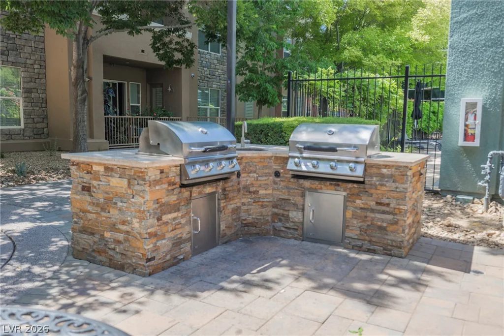 44 Serene, Las Vegas, NV 89123