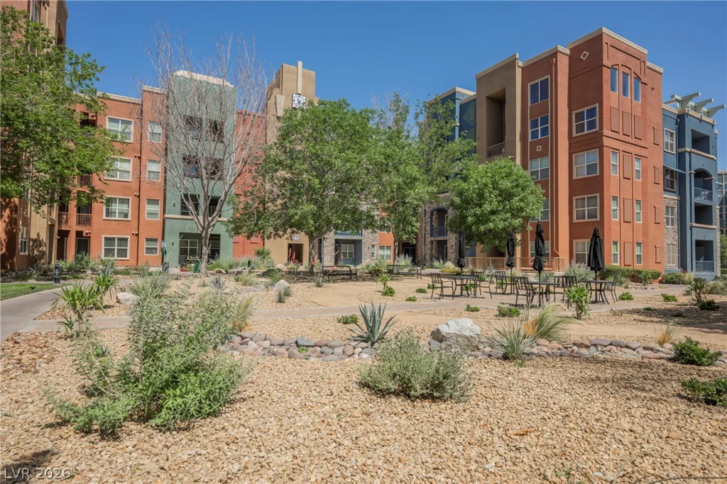 44 Serene, Las Vegas, NV 89123