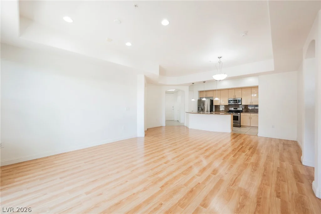 44 Serene, Las Vegas, NV 89123