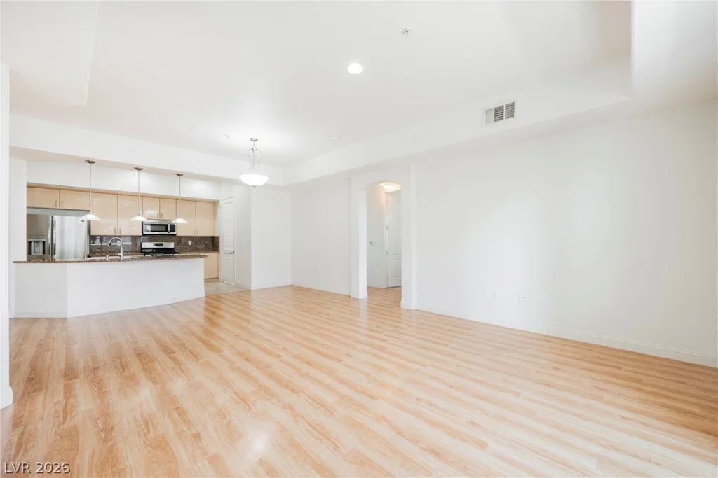 44 Serene, Las Vegas, NV 89123