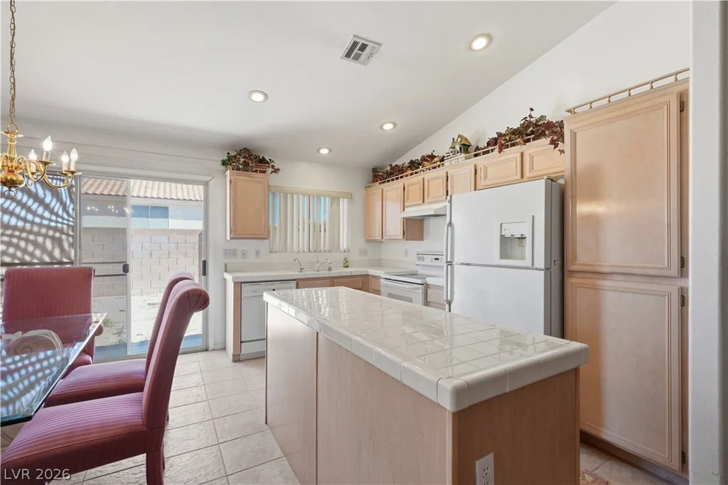 3702 Lipan Point, Las Vegas, NV 89147