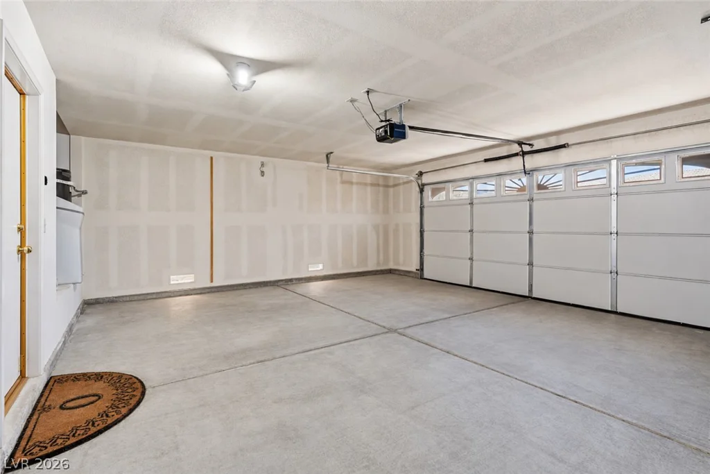 3702 Lipan Point, Las Vegas, NV 89147