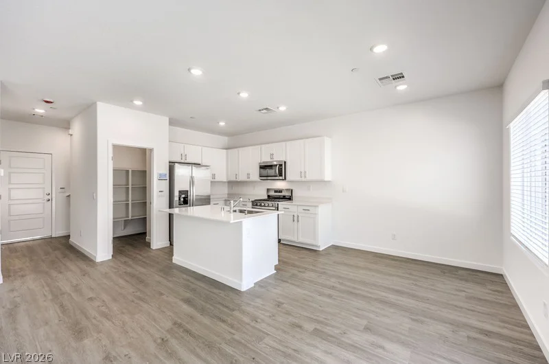 901 Alethea River, North Las Vegas, NV 89084