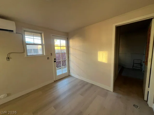 904 Elko, Las Vegas, NV 89108