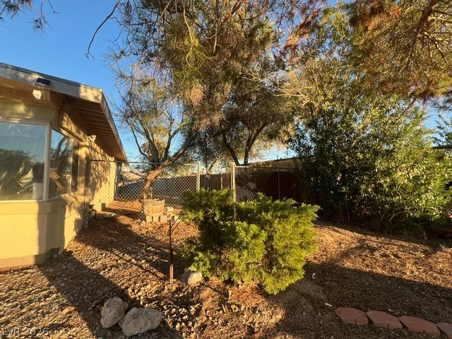 904 Elko, Las Vegas, NV 89108